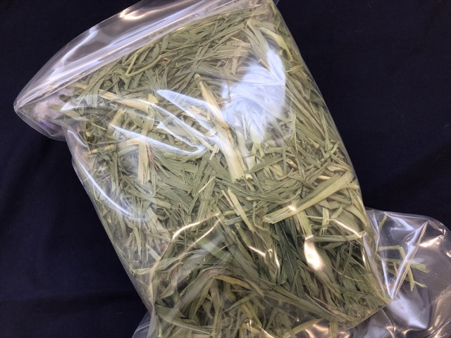 まるごと乾燥オーツヘイ